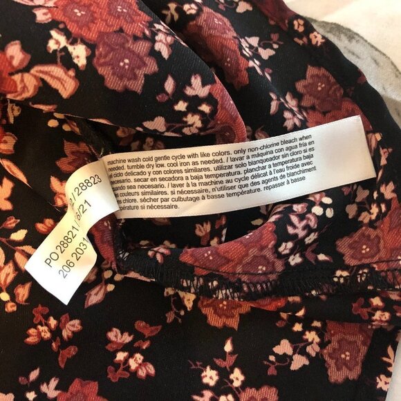 ELOQUII ELEMENTS Peplum Blouse Women's Size 22 Pink Black Floral Faux Wrap - Picture 9 of 11